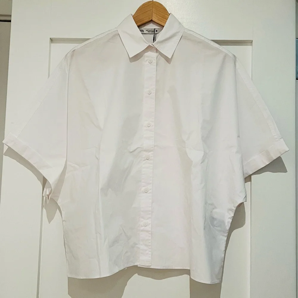 NWT Zara Poplin White Short Sleeve Button Up Shirt Size XSmall - Picture 3 of 6
